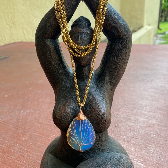 TREE OF LIFE a crystal necklace - Picture 4 of 11